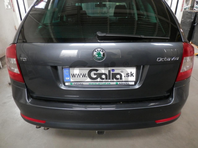 Фаркоп швидкознімний Skoda Octavia A5 2004-2012 (седан, універсал) +Scout #5