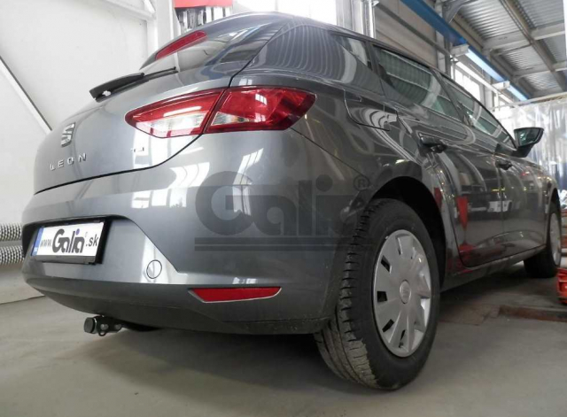 Фаркоп швидкознімний Seat Leon 2013-2017 (хетчбек) #2