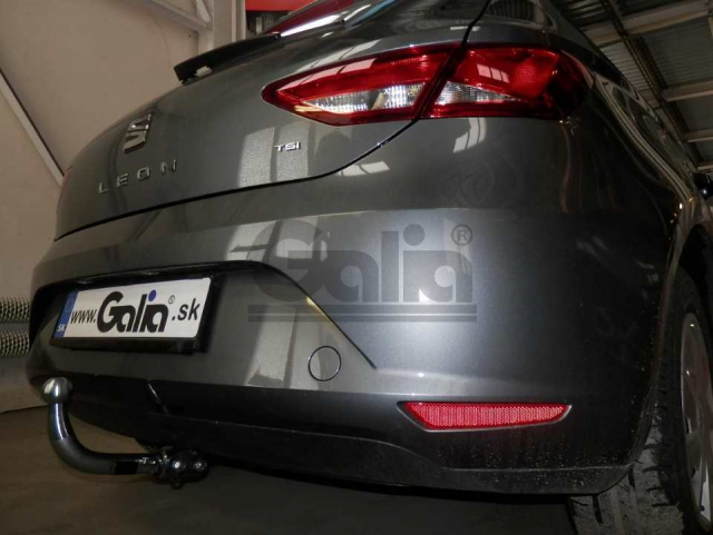 Фаркоп швидкознімний Seat Leon 2013-2017 (хетчбек) #3