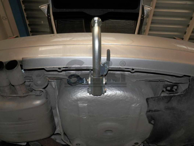 Фаркоп швидкознімний BMW 5 Series E60, E61 2003-2010 #12