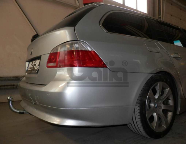 Фаркоп знімний BMW 5 Series E60, E61 2003-2010 #1