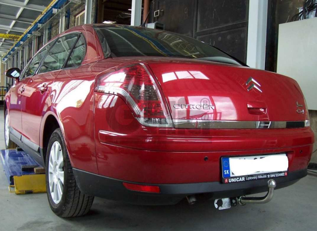 Фаркоп знімний Citroen C4 2008-2010 (седан) #1