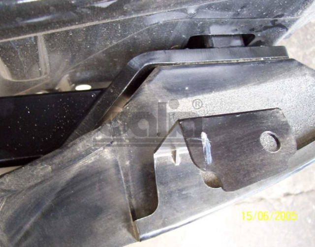 Фаркоп швидкознімний Chevrolet Lacetti 2004-2013 (хетчбек) #8