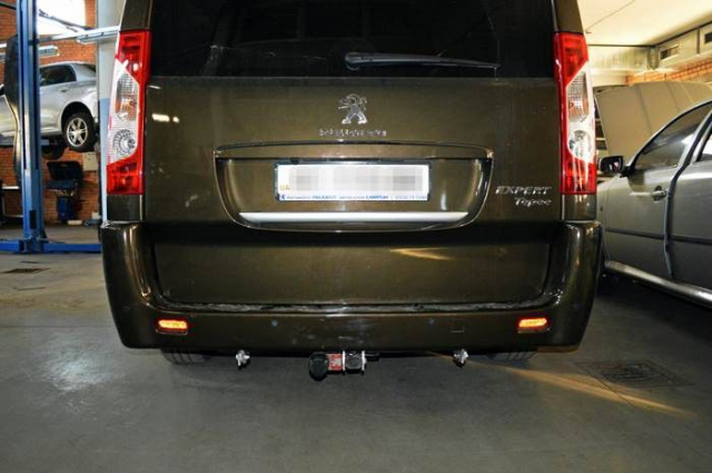 Фаркоп швидкознімний Peugeot Expert 2007- #2