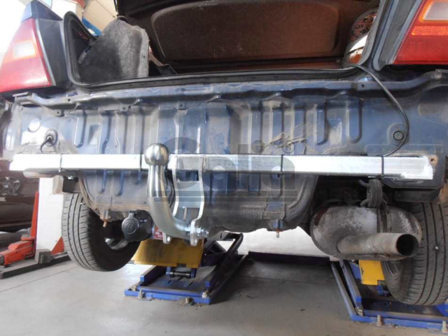 Фаркоп знімний Honda Civic 1995-1999 (хетчбек 5 дв.) #5