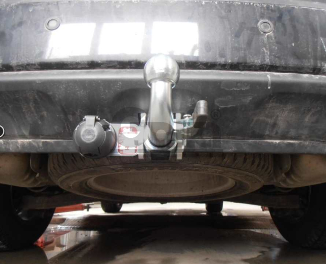Фаркоп швидкознімний Kia Sorento 2009-2012 #2