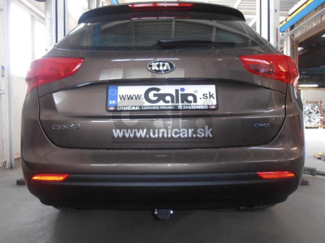 Фаркоп швидкознімний Kia Ceed 2012-2018 (універсал) #5