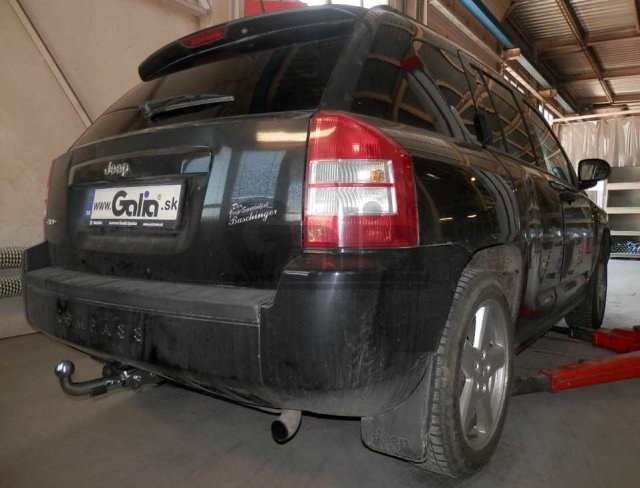 Фаркоп швидкознімний Jeep Compass 2006-2010 #1