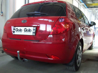 Фаркоп швидкознімний Kia Ceed 2007-2012 (хетчбек)