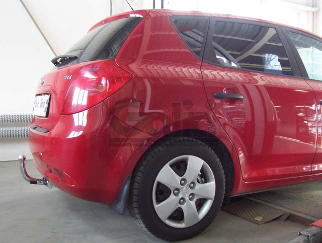 Фаркоп швидкознімний Kia Ceed 2007-2012 (хетчбек) #8