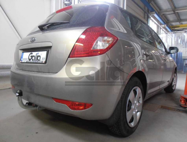 Фаркоп знімний Kia Ceed 2007-2012 (хетчбек) #1
