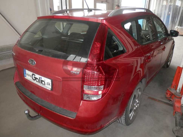 Фаркоп знімний Kia Ceed 2007-2012 (універсал) #3