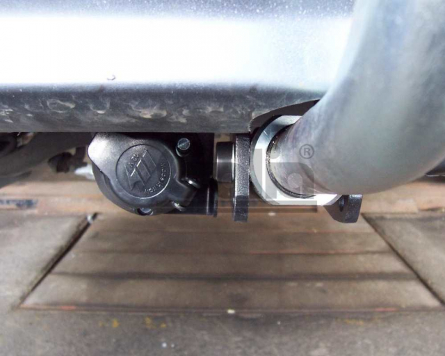 Фаркоп знімний Mazda 3 2003-2009 #2