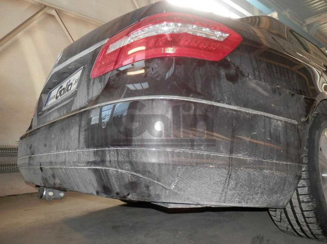 Фаркоп швидкознімний Mercedes E-Class W212 2009-2016 (седан) #2