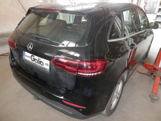 Фаркоп швидкознімний Mercedes EQA H243 2021- #4