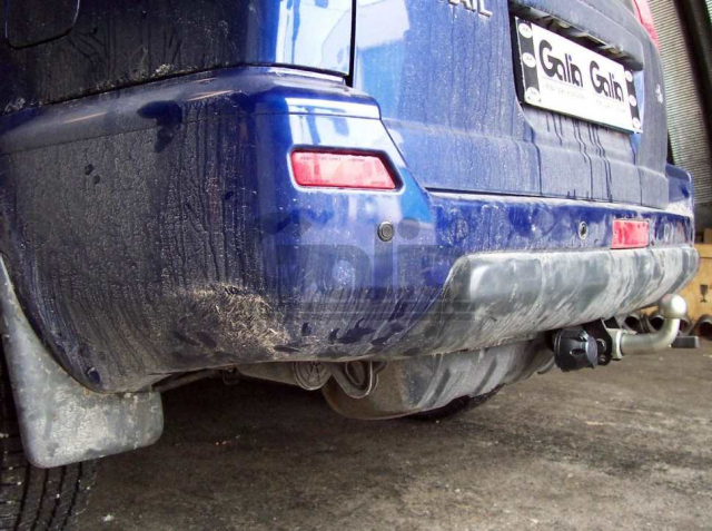 Фаркоп швидкознімний Nissan X-Trail T30 2001-2007 #2