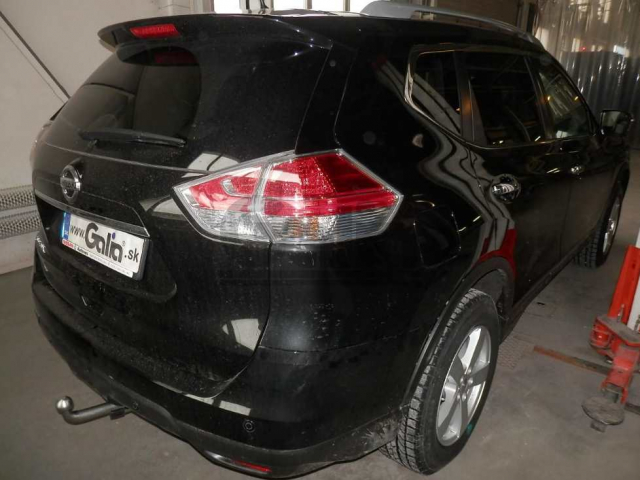 Фаркоп швидкознімний Nissan X-Trail T32 2014-2021 #1