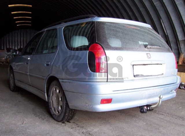 Фаркоп знімний Peugeot 306 1997-2001 (універсал) #3