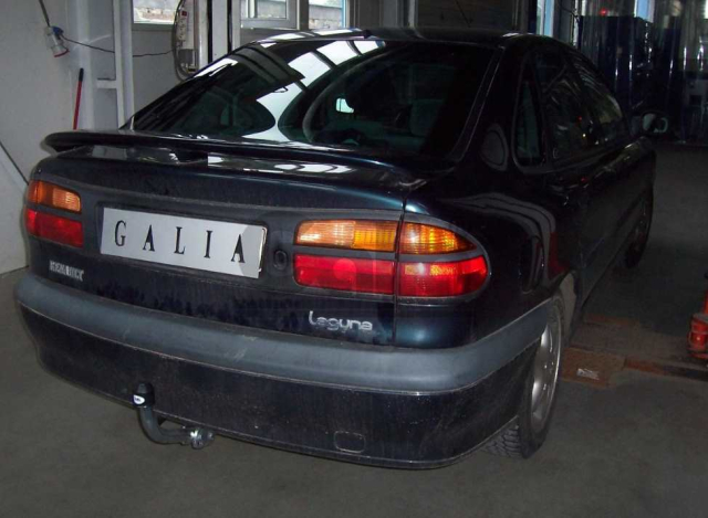 Фаркоп знімний Renault Laguna 1994-2001 (хетчбек) #1