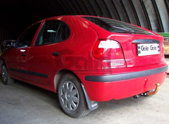 Фаркоп знімний Renault Megane 1995-2003 (хетчбек)