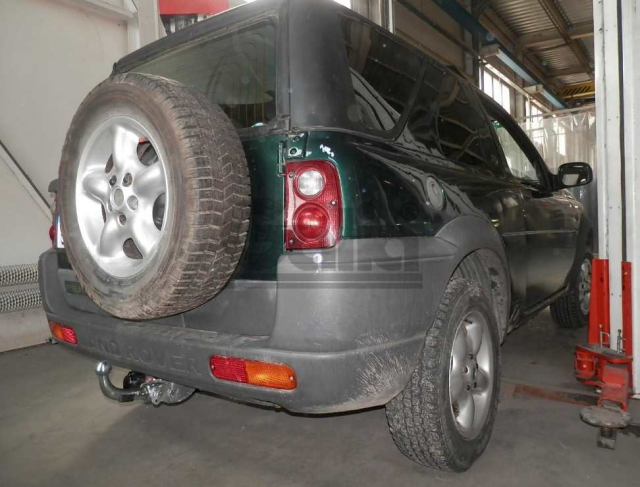 Фаркоп швидкознімний Land Rover Freelander 1998-2007 #1