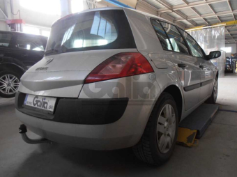 Фаркоп знімний Renault Megane 2002-2008 (хетчбек)