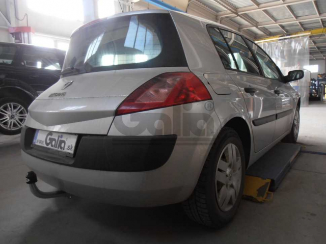 Фаркоп знімний Renault Megane 2002-2008 (хетчбек) #1