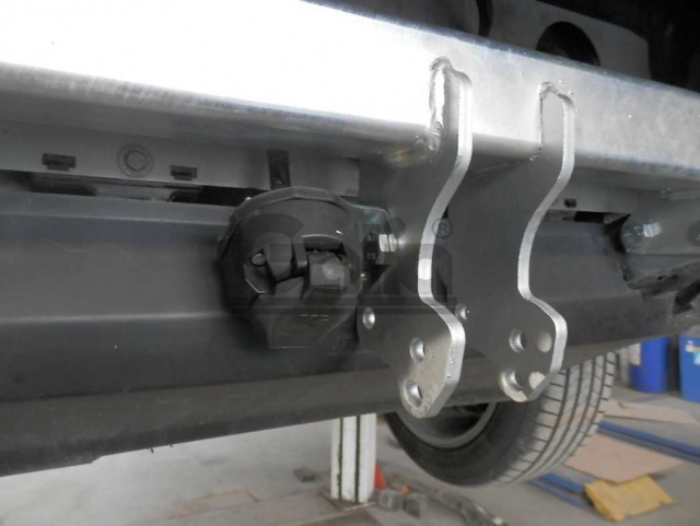 Фаркоп швидкознімний Land Rover Range Rover Sport 2013-2022 #7