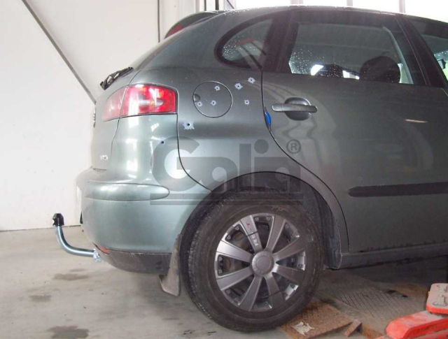 Фаркоп знімний Seat Ibiza 2002-2008 (хетчбек) #4