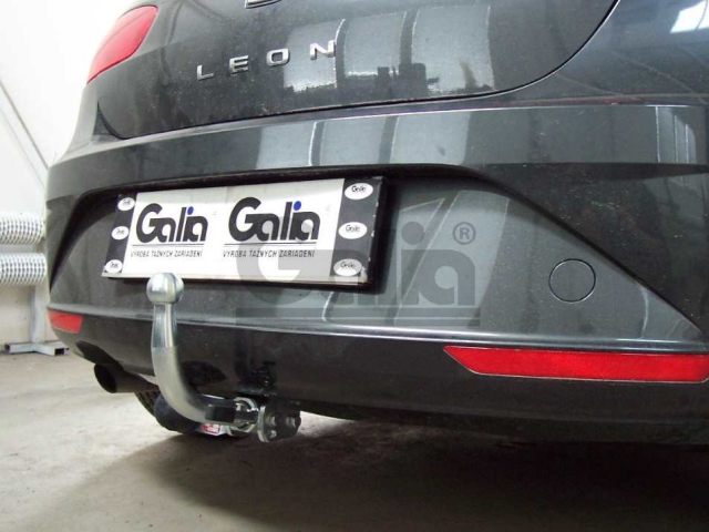 Фаркоп швидкознімний Seat Leon 2005-2012 (хетчбек) #4