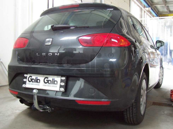 Фаркоп швидкознімний Seat Leon 2005-2012 (хетчбек)