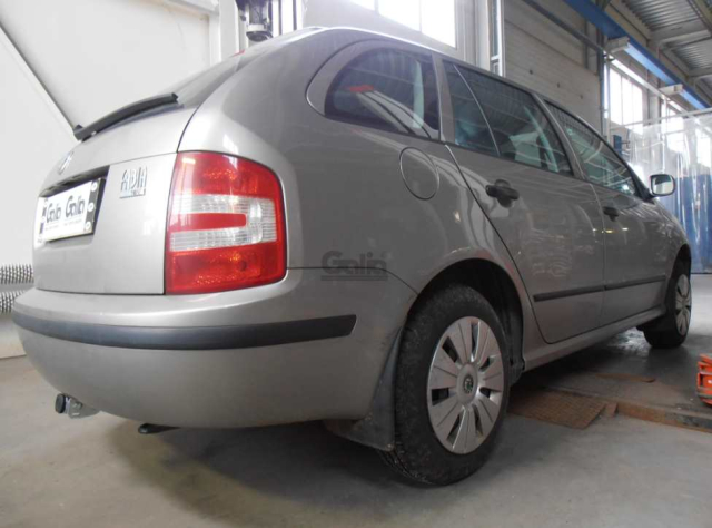 Фаркоп швидкознімний Skoda Fabia 2007-2014 (універсал) #16