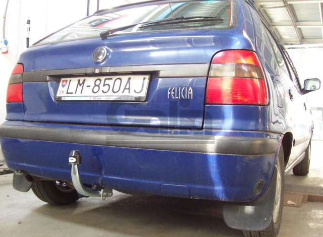 Фаркоп знімний Skoda Felicia 1994-2001 (хетчбек) #1