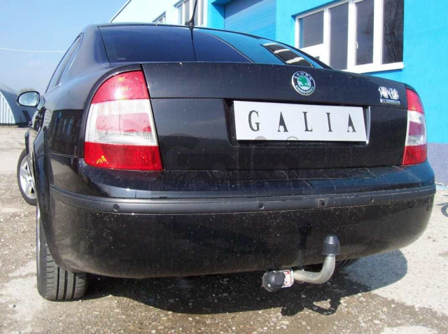 Фаркоп знімний Skoda Superb 2001-2008 #1