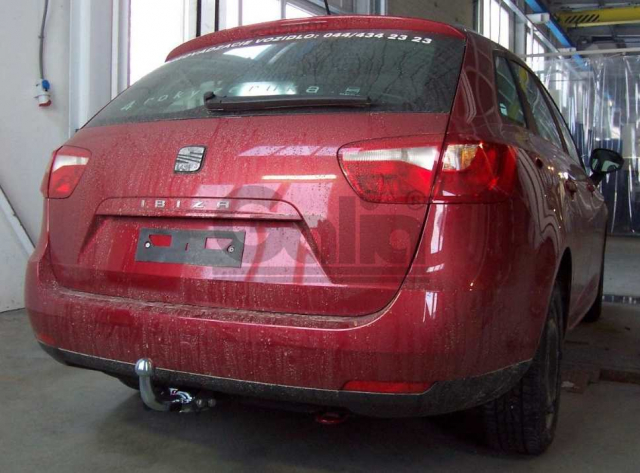 Фаркоп швидкознімний Seat Ibiza 2008-2017 (хетчбек, універсал) #1