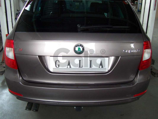 Фаркоп швидкознімний Skoda Superb 2008-2015 (седан, універсал) #12