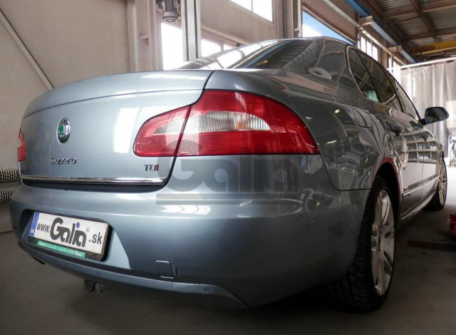 Фаркоп швидкознімний Skoda Superb 2008-2015 (седан, універсал) #2