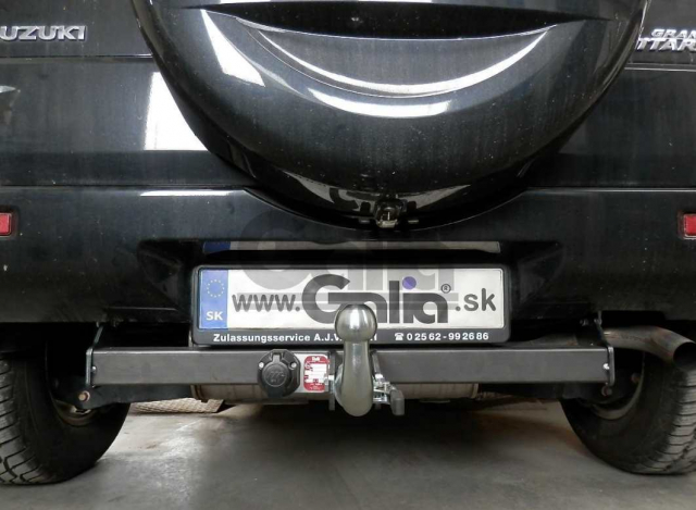 Фаркоп швидкознімний Suzuki Grand Vitara 2005-2010 (3 двері; з запаскою на дверях) #11