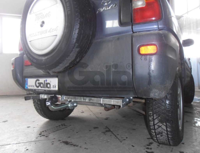 Фаркоп знімний Toyota RAV4 1994-2000 #1