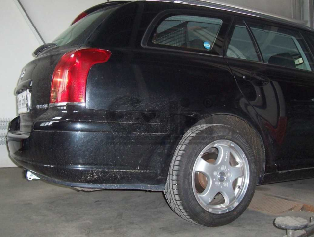 Фаркоп швидкознімний Toyota Avensis 2003-2009 (універсал) #3