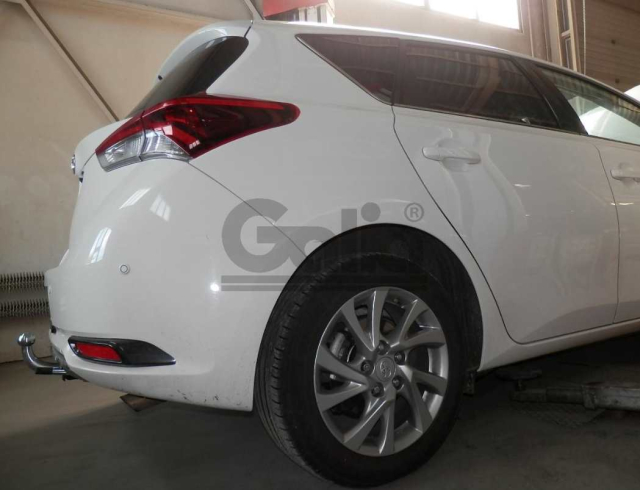 Фаркоп швидкознімний Toyota Auris 2012-2018 (хетчбек) окрім hybrid #8