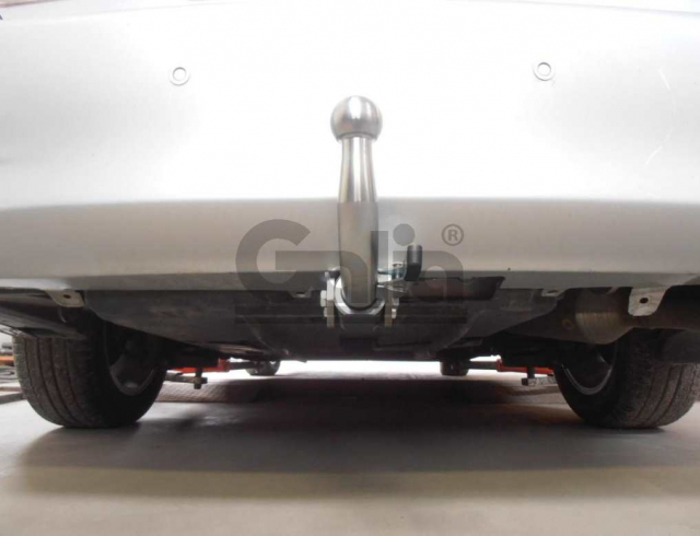 Фаркоп швидкознімний Toyota Corolla E15 2006-2012 (седан) #9