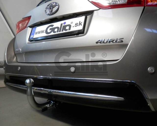 Фаркоп швидкознімний Toyota Auris 2012-2019 (універсал) окрім hybrid #8