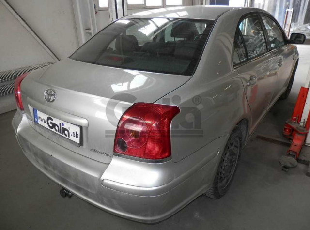 Фаркоп швидкознімний Toyota Avensis 2003-2009 (седан, хетчбек) #7