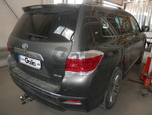 Фаркоп швидкознімний Toyota Highlander 2010-2013 рестайлінг #9