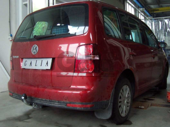 Фаркоп швидкознімний Volkswagen Touran 2003-2015