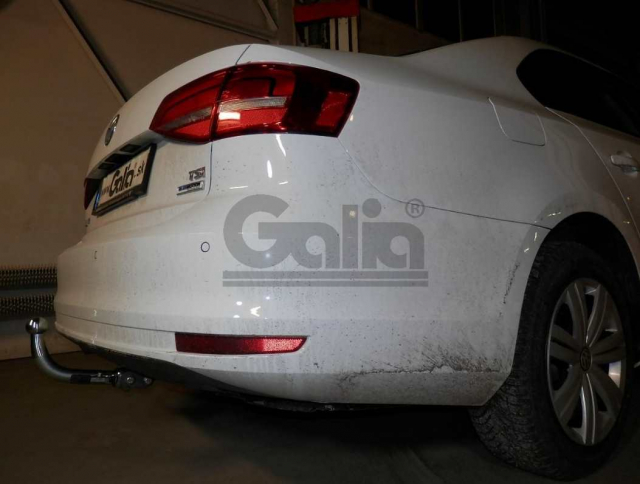 Фаркоп швидкознімний Volkswagen Jetta 2010-2018 #2