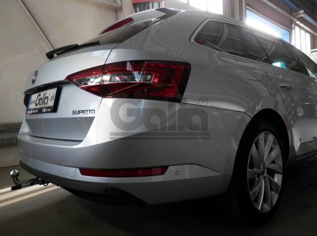 Фаркоп швидкознімний Skoda Superb 2015- (седан, універсал) #3