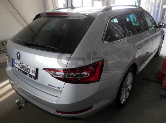 Фаркоп швидкознімний Skoda Superb 2015- (седан, універсал) #1